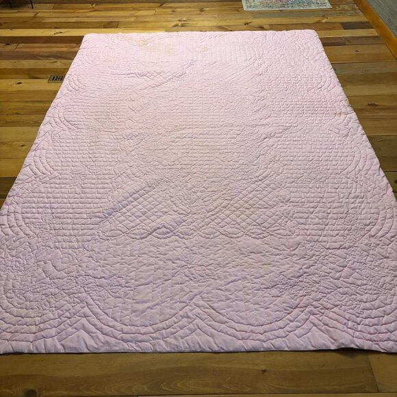 Cross-Stitched Cotton Blanket - Picture 4 of 6